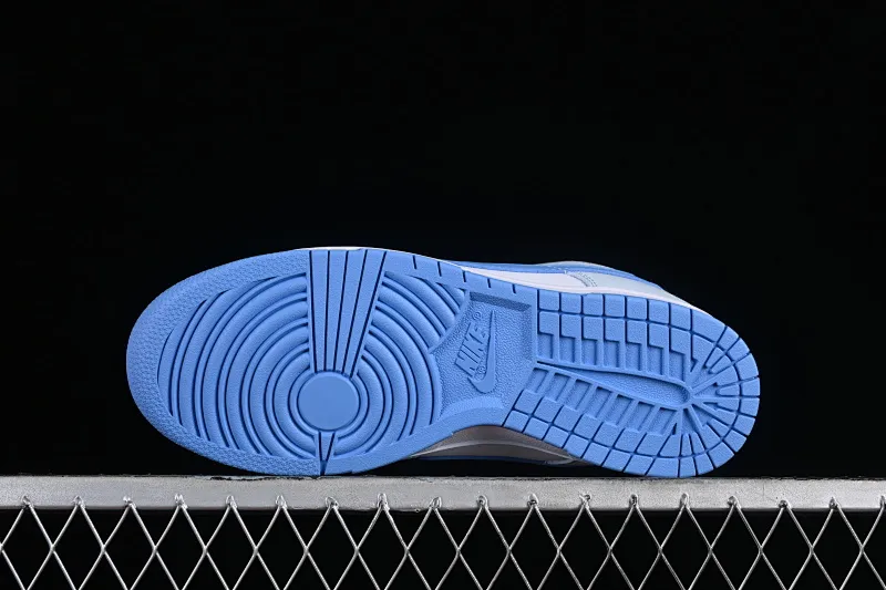All categories Nk SB Dunk series Nk SB Dunk Low low-top sneakers F version Nk Dunk Low "Blue Tint" small fresh blue SB low-top casual sneakers DD1873-400